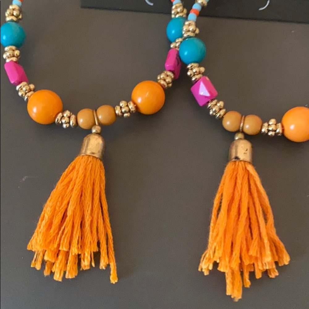 Beaded hoop earrings - Picture 3 of 3